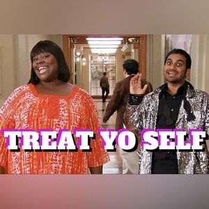 Treat yoself! Super Sale!! ❤️